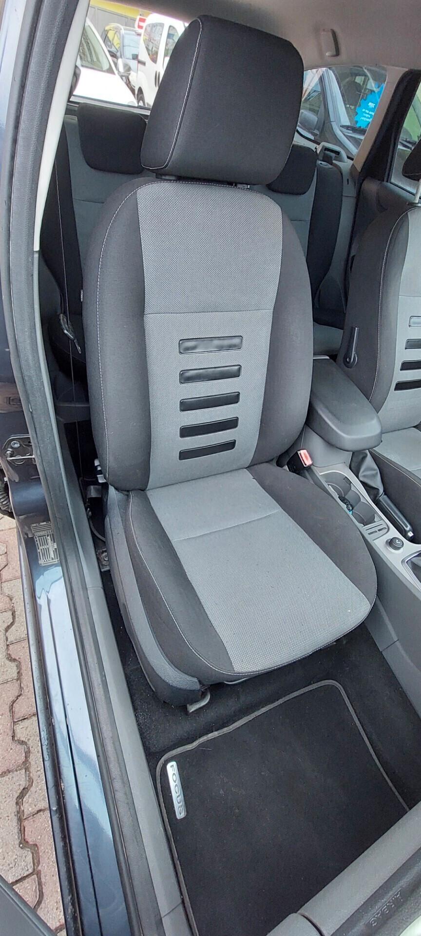 FOCUS S.W. TITANIUM 1,6 DIESEL 110 CV LEGA USB OK DISTRIBUZIONE IMPECCABILE FULL