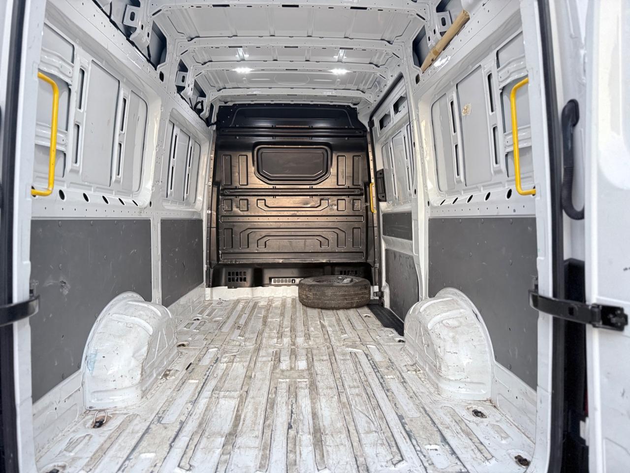 Volkswagen Crafter 30 2.0 TDI PM-TM Furgone