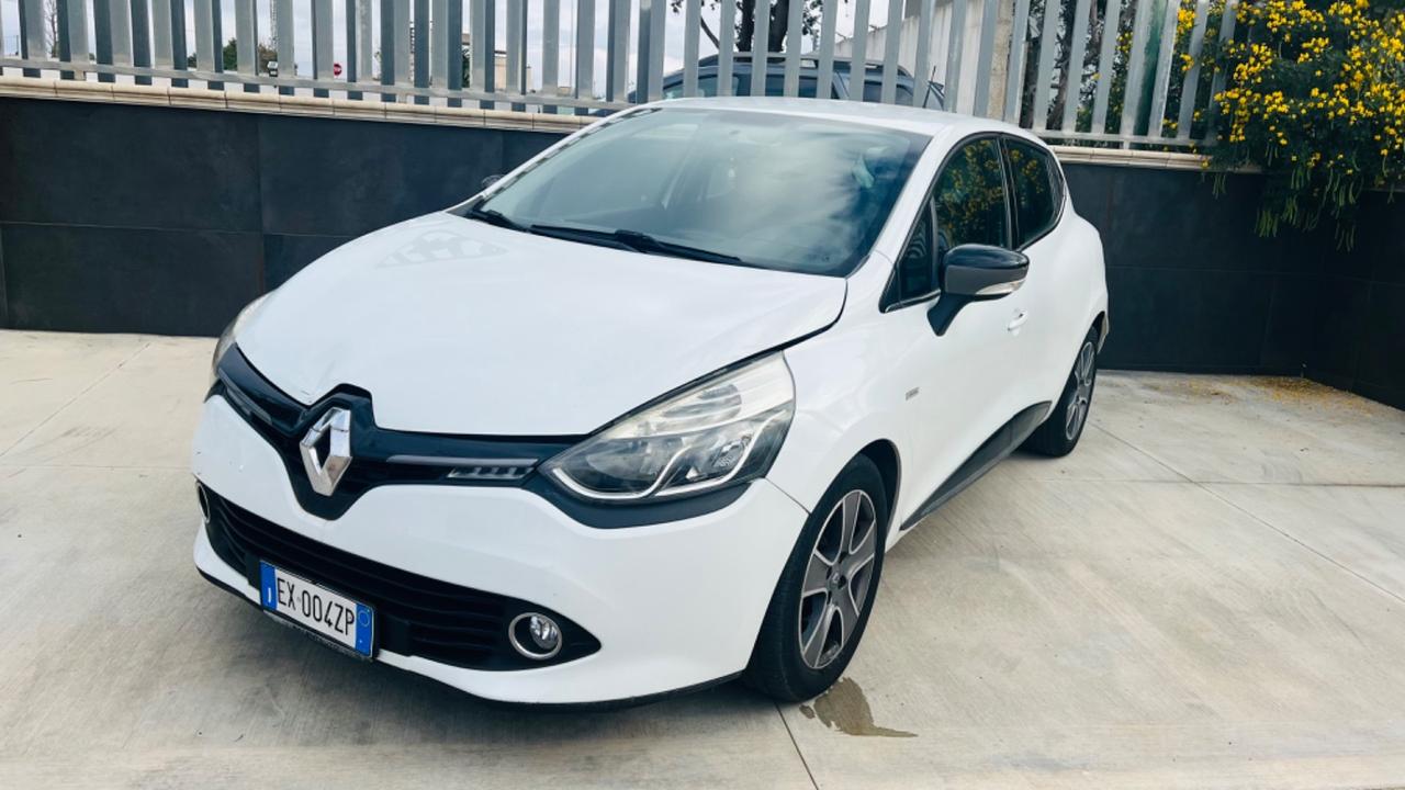 Renault Clio 1.5 dCi 8V 75CV 5 porte Costume National