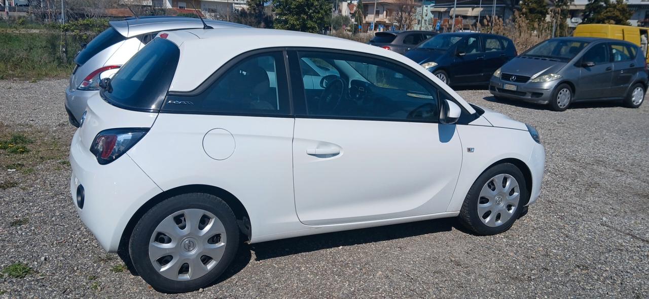opel adam 1.2 benzina clima