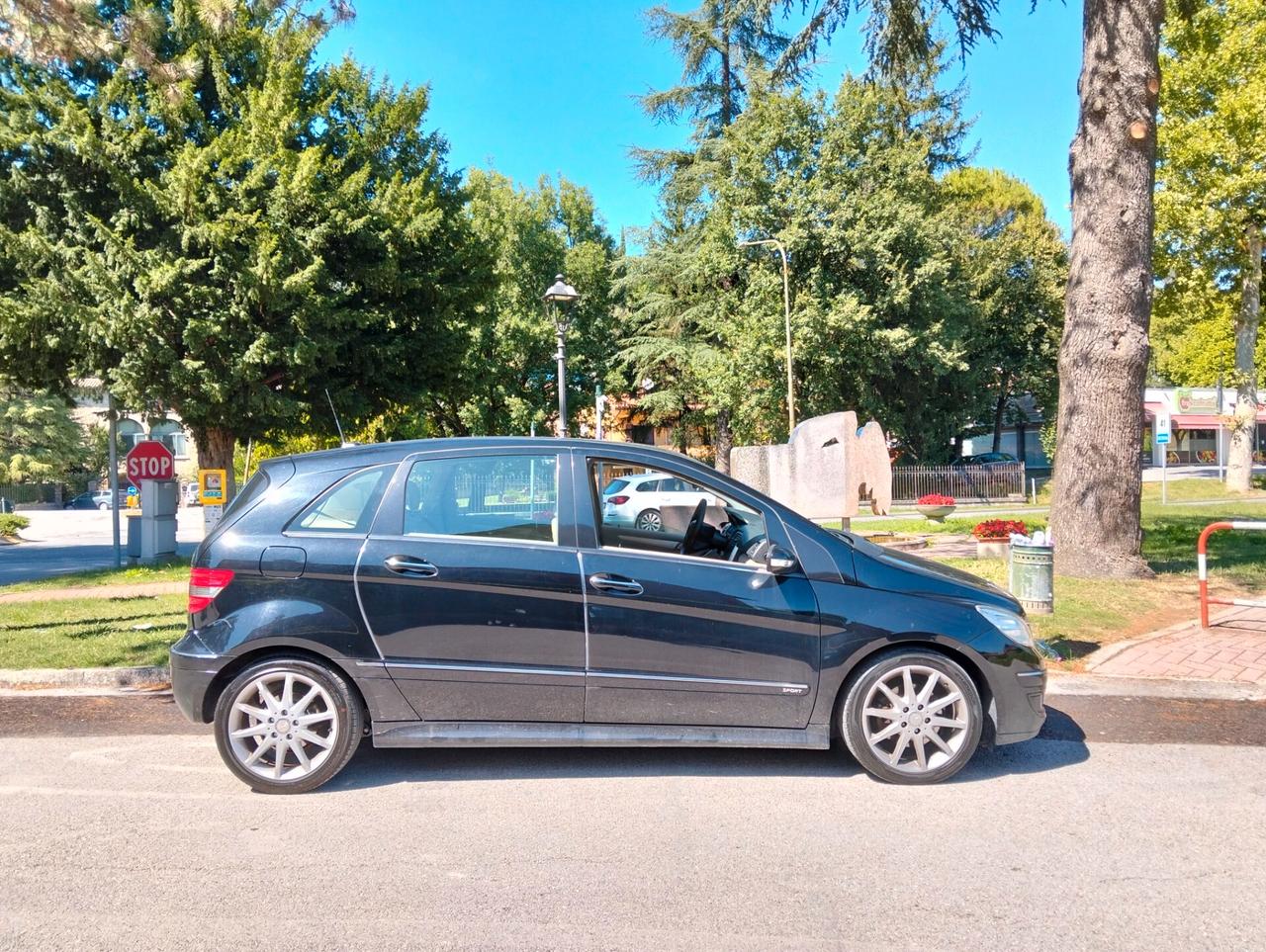 Mercedes-benz B 200 Sport