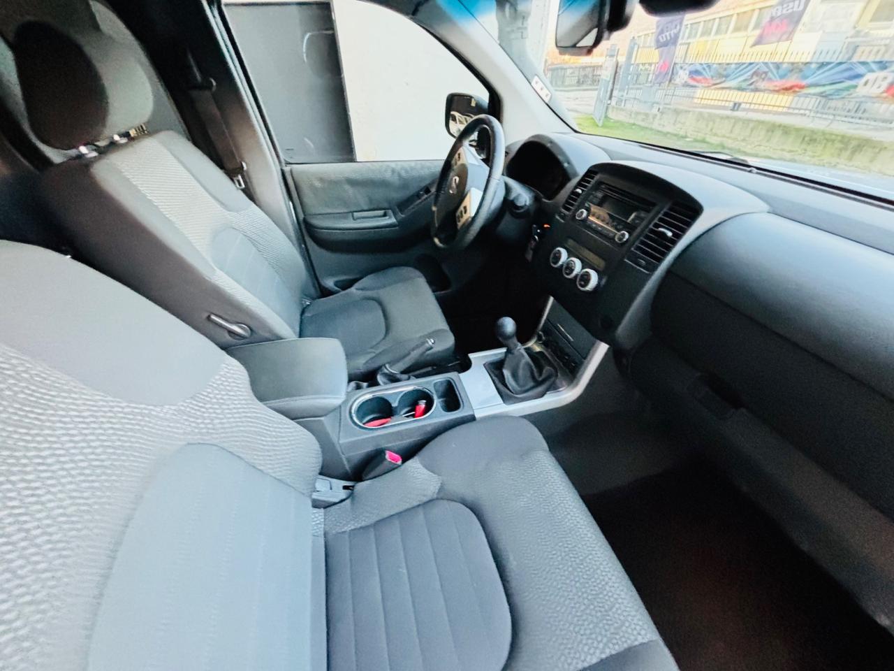 Nissan Navara 2.5 dCi 190CV 4 porte King Cab corta