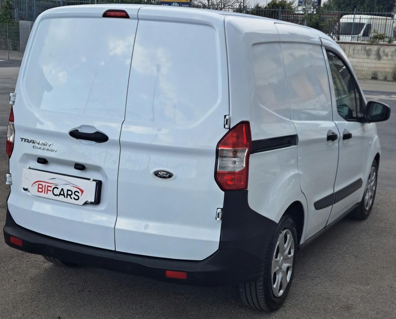 Ford Transit Courier Transit Courier 1.5 TDCi 100CV Van Trend