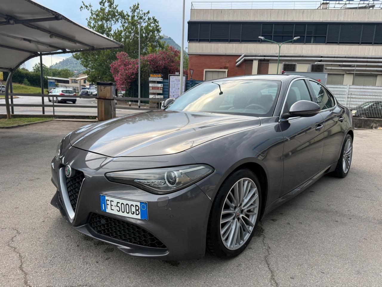 Alfa Romeo Giulia 2.2 180 CV Business FULL OPTIONAL