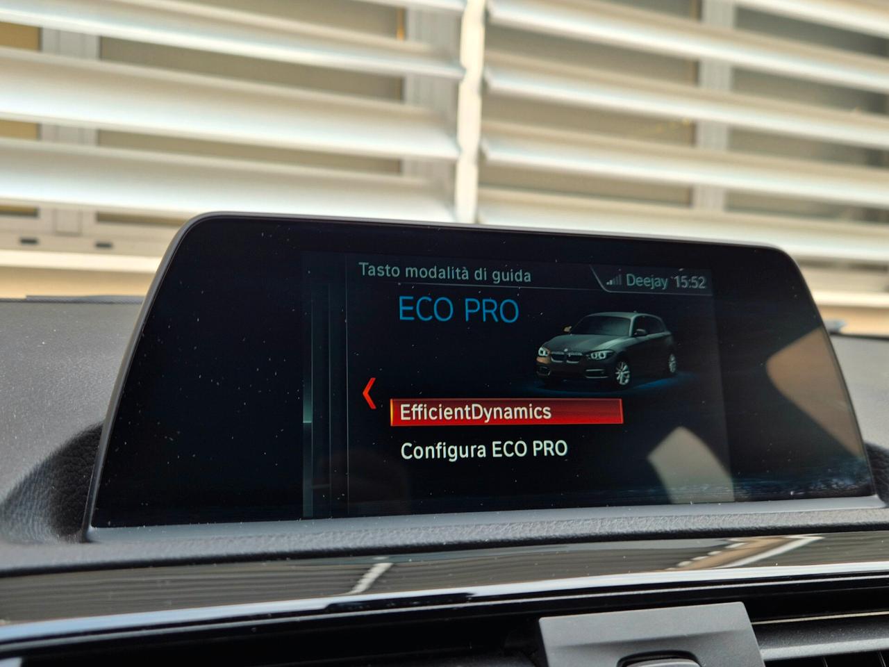 Bmw 116 116d 5p. Advantage