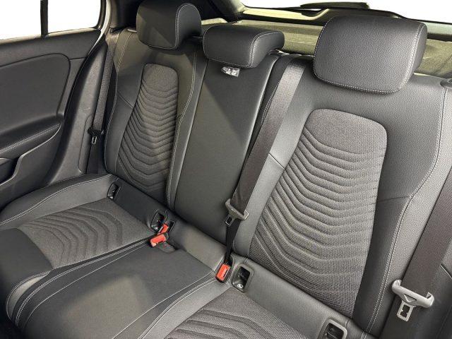 MERCEDES-BENZ A 250 e hybrid EQ Progressive Advanced