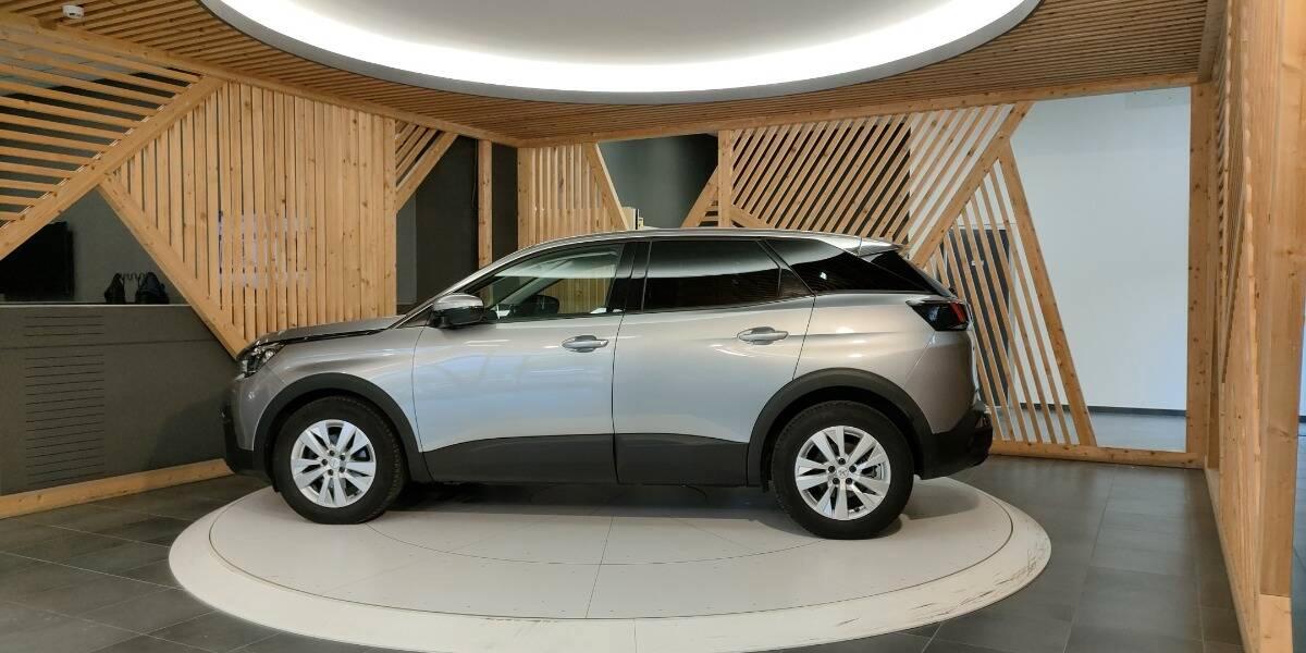 Peugeot 3008 1.5 bluehdi Business s&s 130cv eat8