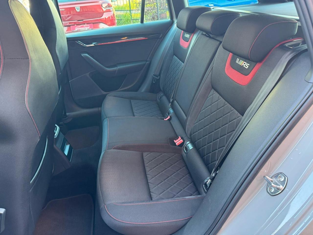 Skoda Octavia 2.0 TDI 184cv DSG Wagon RS