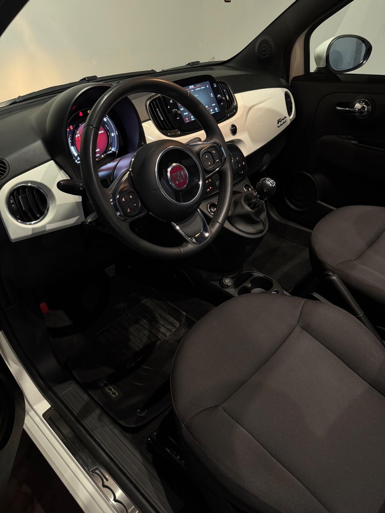 Fiat 500 C 1.0 Hybrid Dolcevita