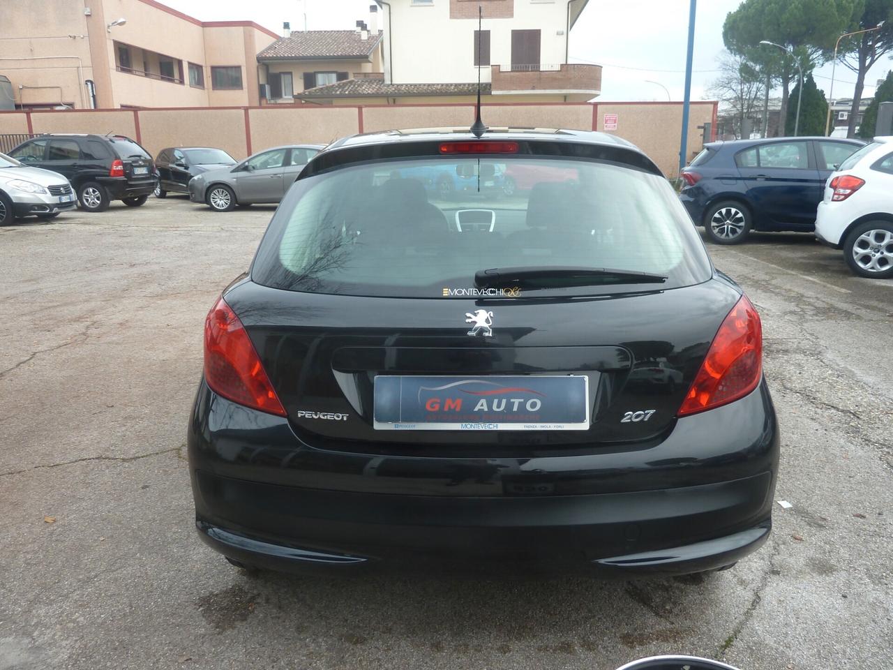 Peugeot 207 1.4 8V 75CV 5p. Ok Neopatentati