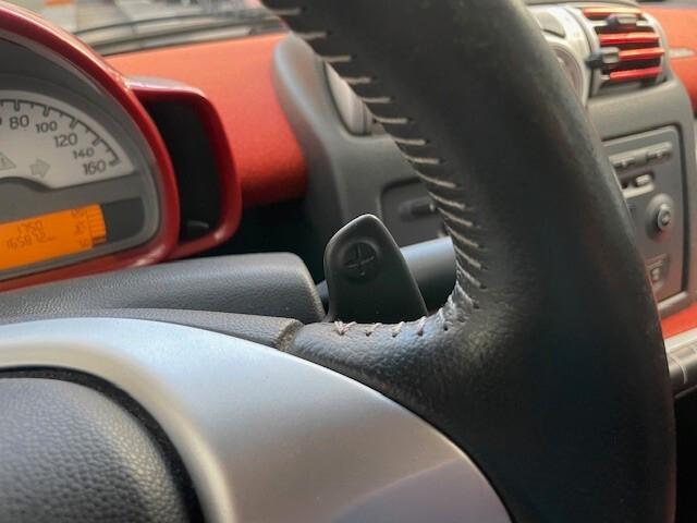 Smart ForTwo 1000 62 kW cabrio passion Leggere!!!!