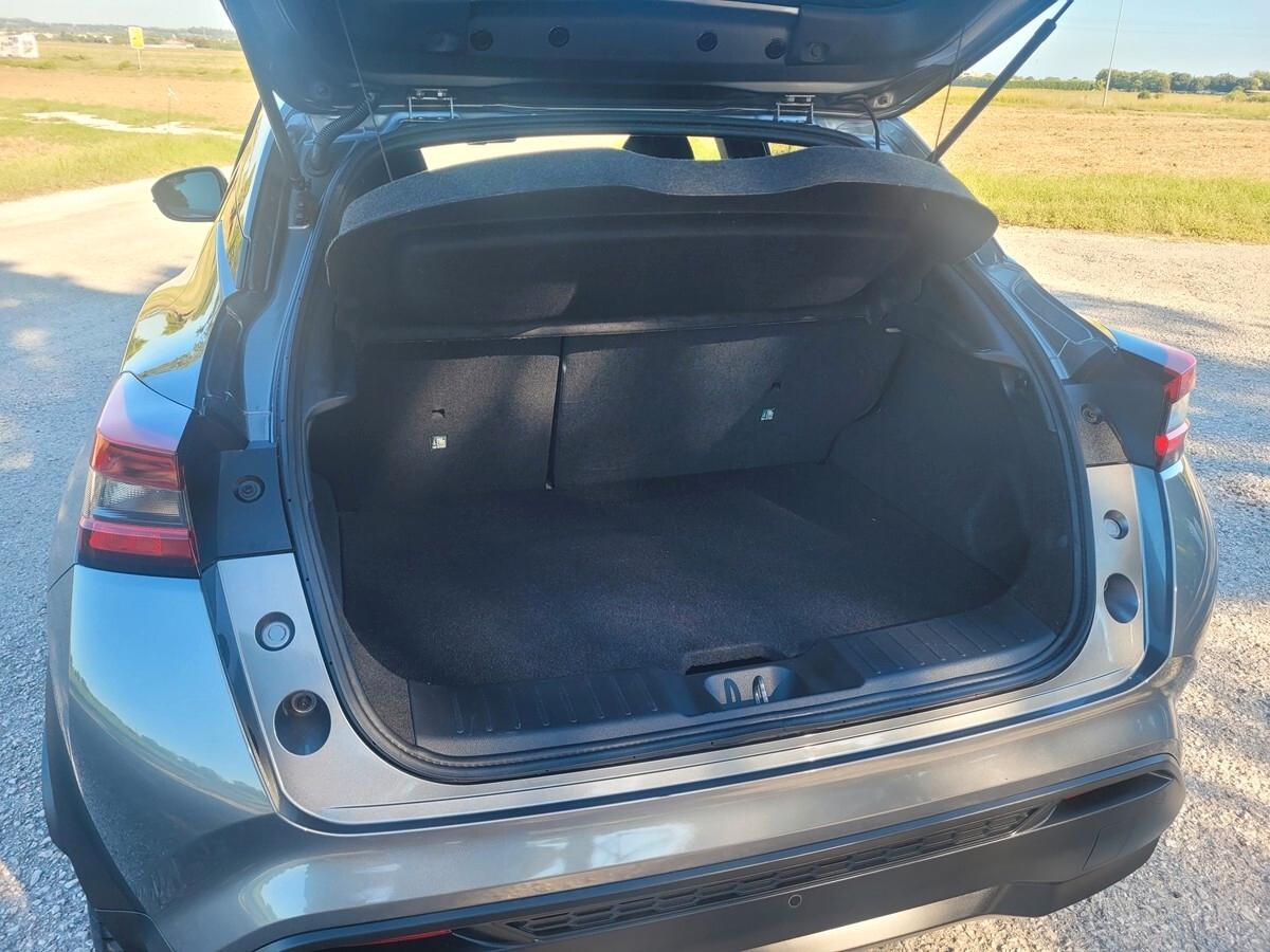 Nissan Juke 1.0 DIG-T 114 CV N-Connecta