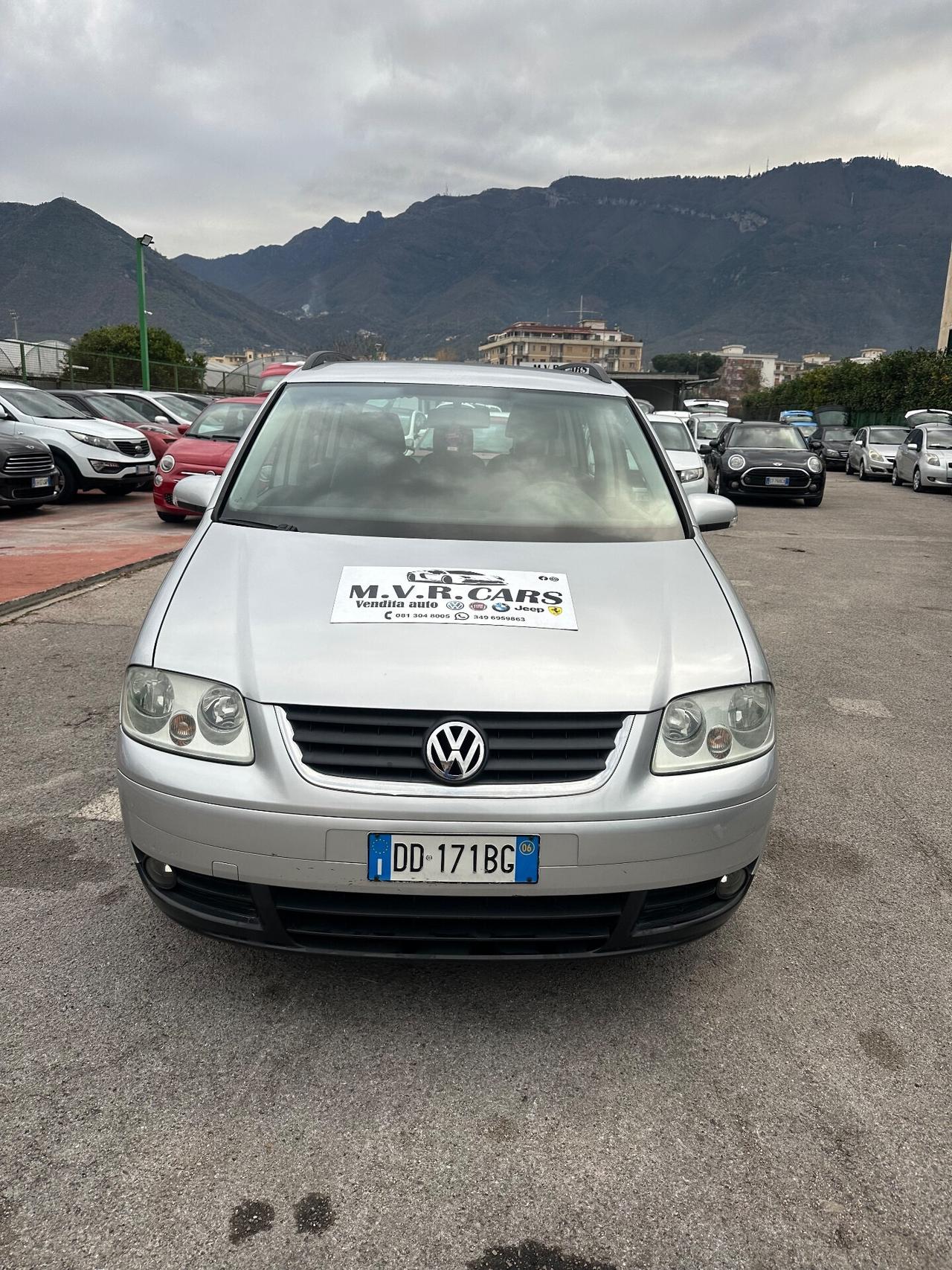 Volkswagen Touran 1.6 Trendline Bifuel G