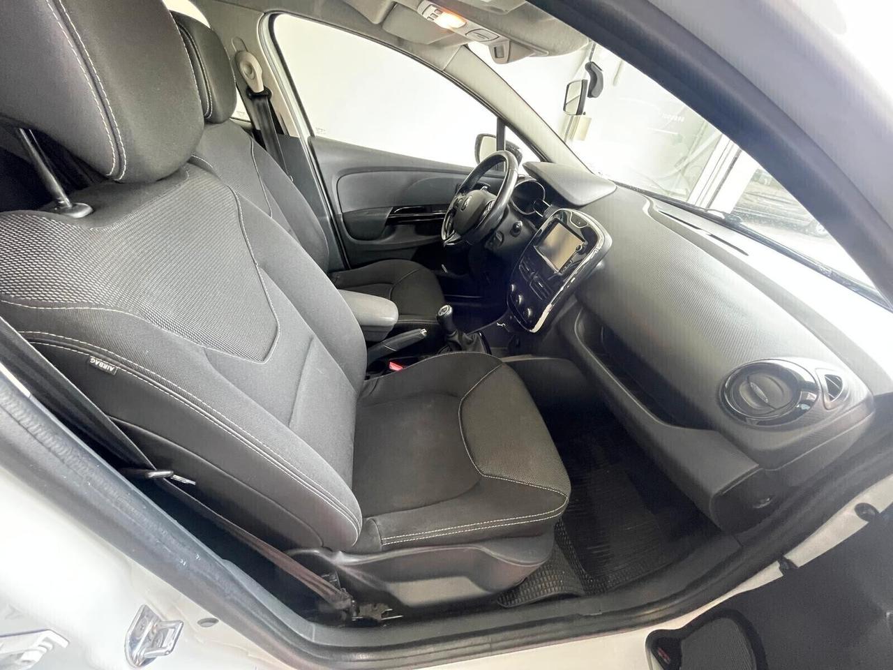 Renault Clio 1.2 75CV GPL 5 porte