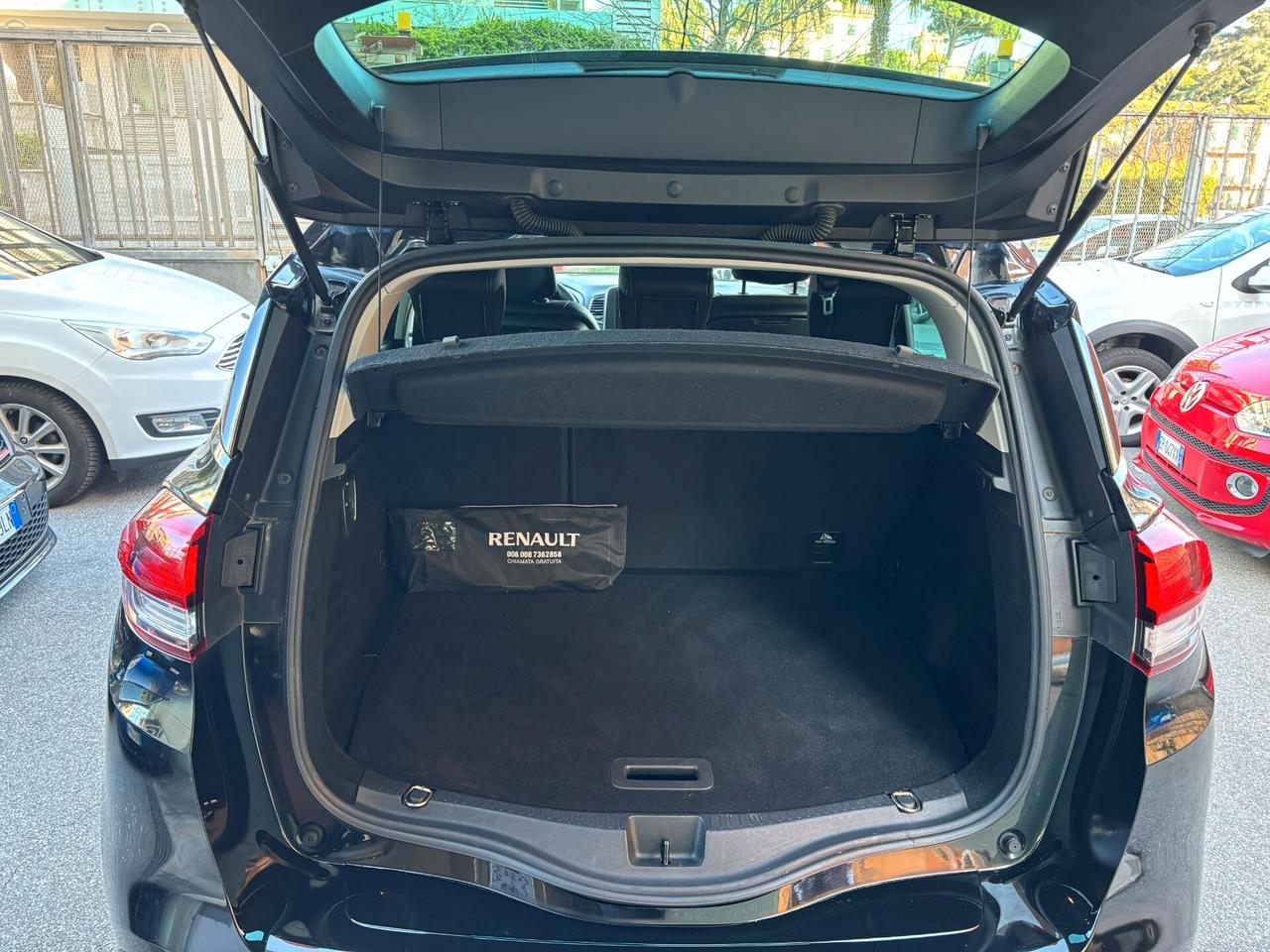 Renault Scenic Scénic dCi 8V 110 CV EDC Energy Bose