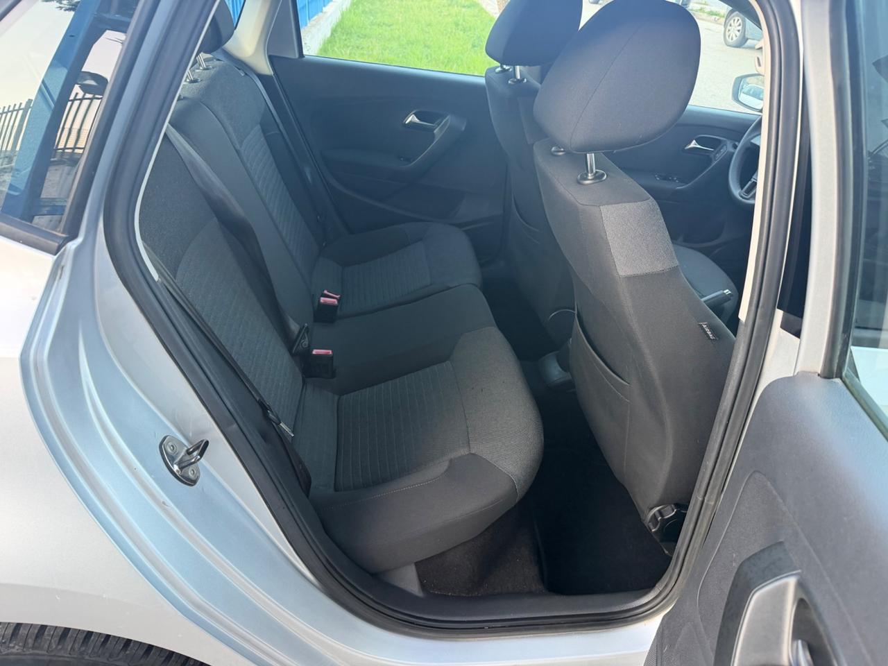 Volkswagen Polo 1.2 Benzina 69 cv 2012