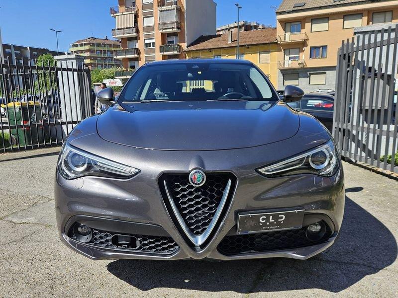Alfa Romeo Stelvio 2.2 Turbo Diesel 210CV AT8 Q4 Business