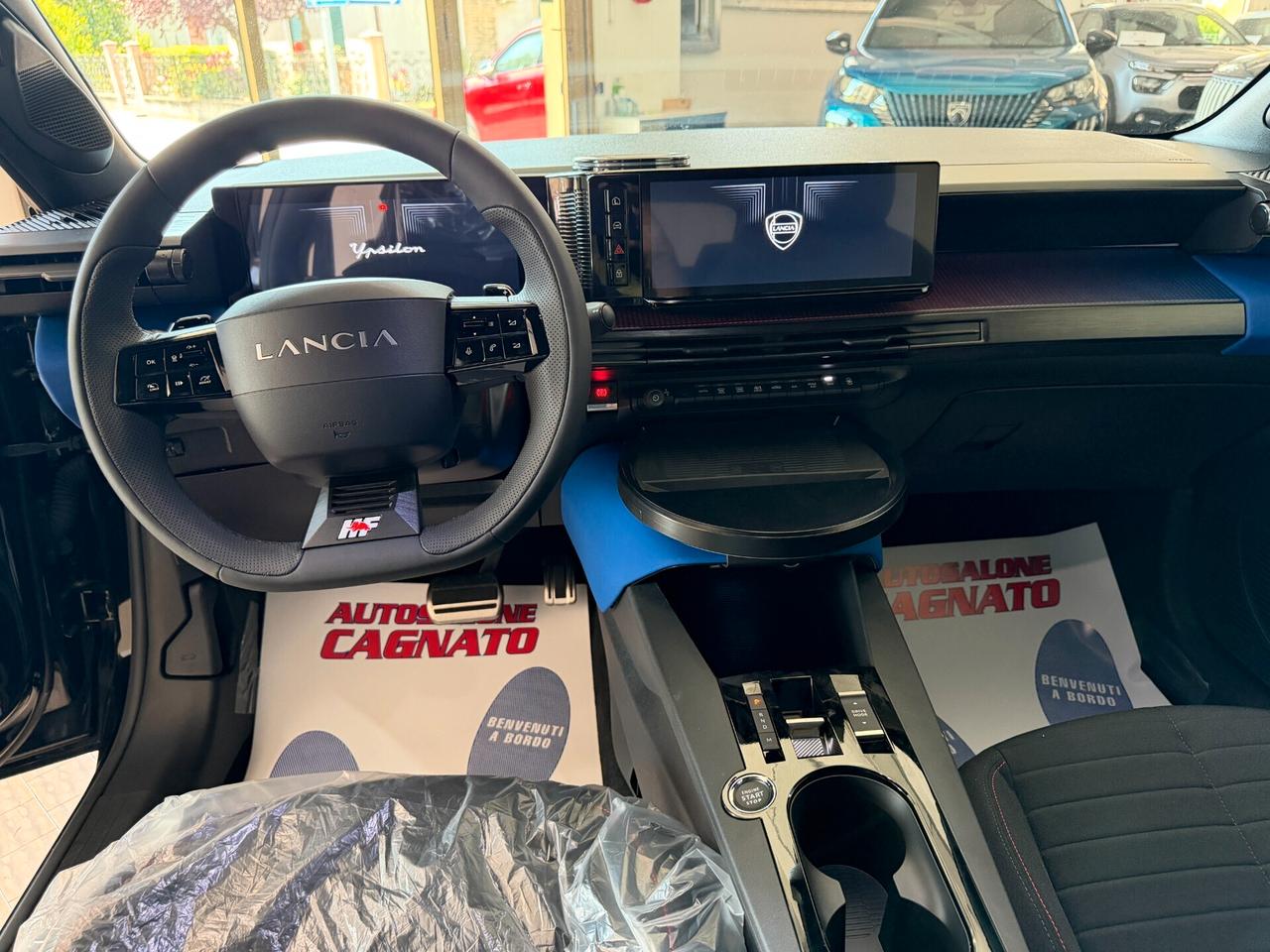 Lancia Ypsilon Hybrid e-DCT HF Line KM0 KM0 Neopatentati