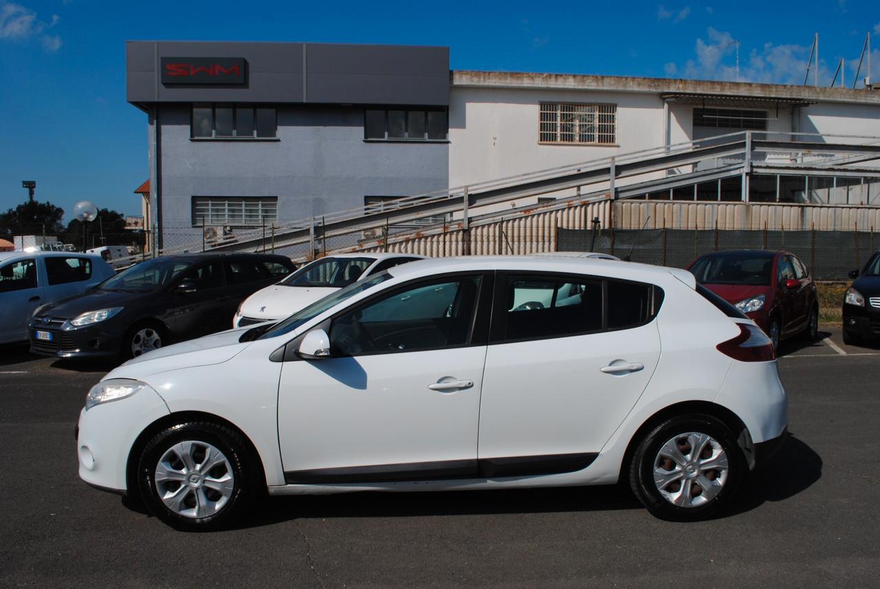 Renault Megane 1.5 dCi 90CV Attractive