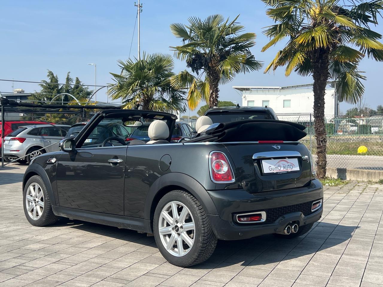 Mini 2.0 Cooper SD Cabrio FINANZIABILE