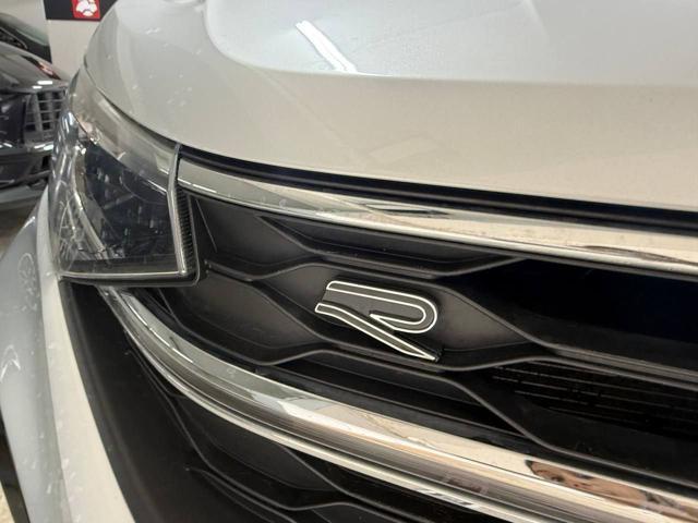 VOLKSWAGEN Taigo 1.5 TSI 150 CV DSG R-Line