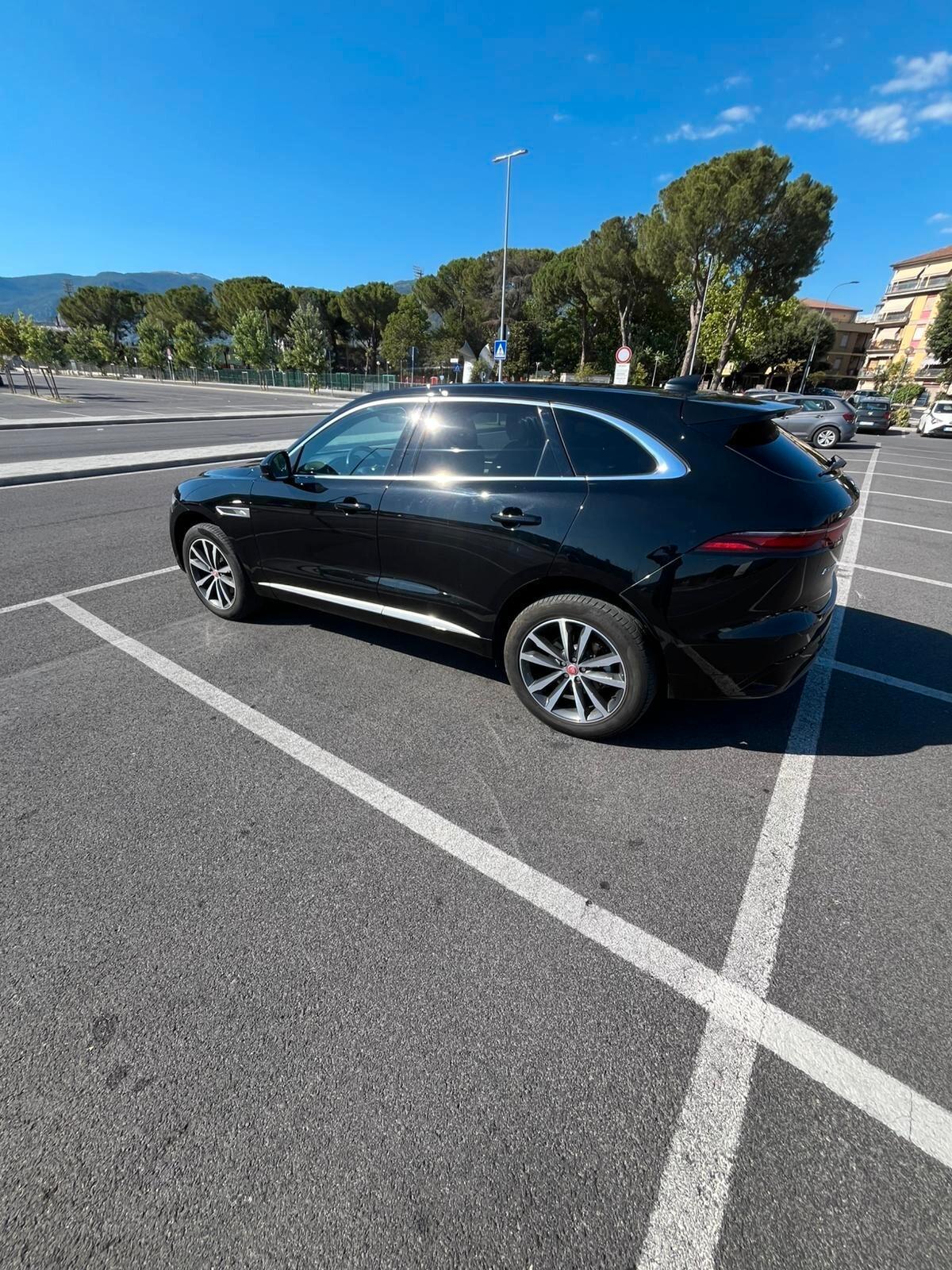 Jaguar F-Pace 2.0 D 204 CV AWD aut. R-Dynamic S