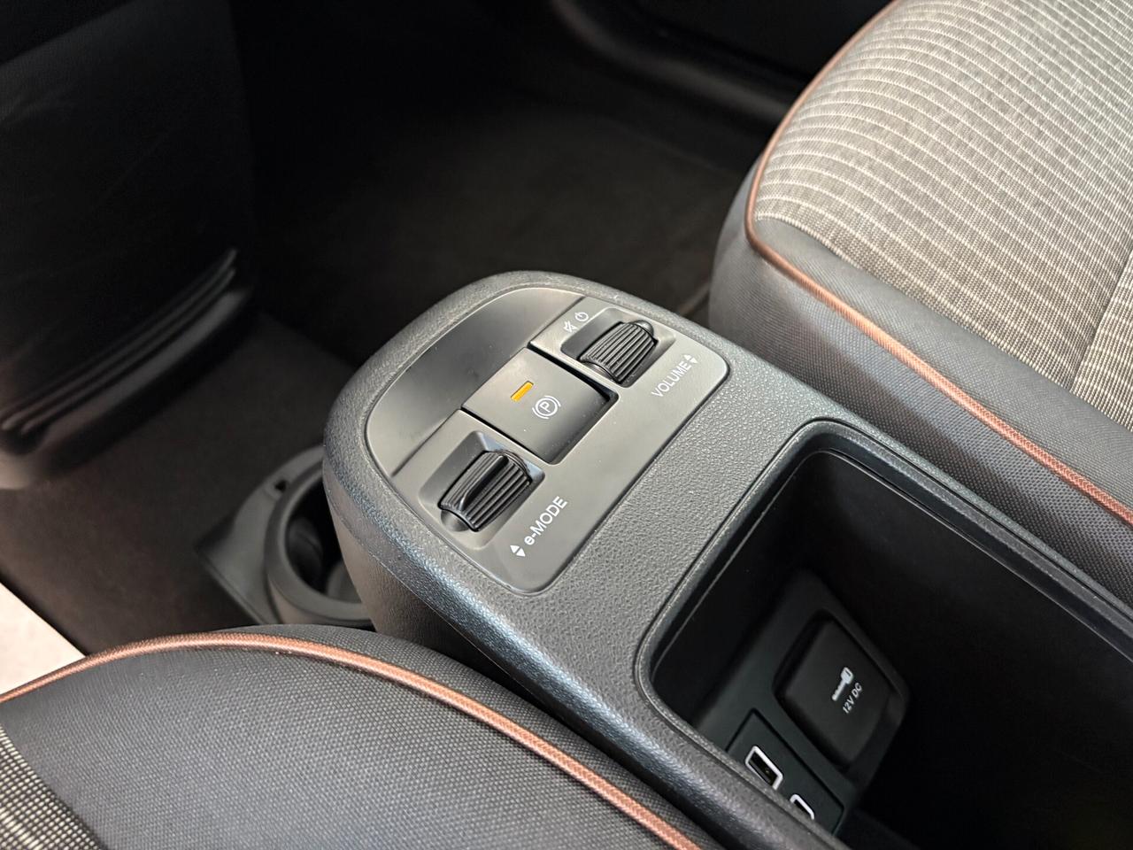 Fiat 500 500e Berlina 42 kWh La Prima