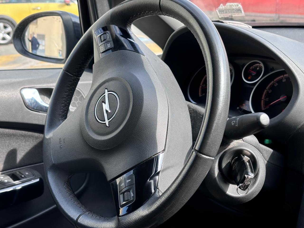 Opel Corsa 1.2 85CV 3 porte GPL-TECH b-color