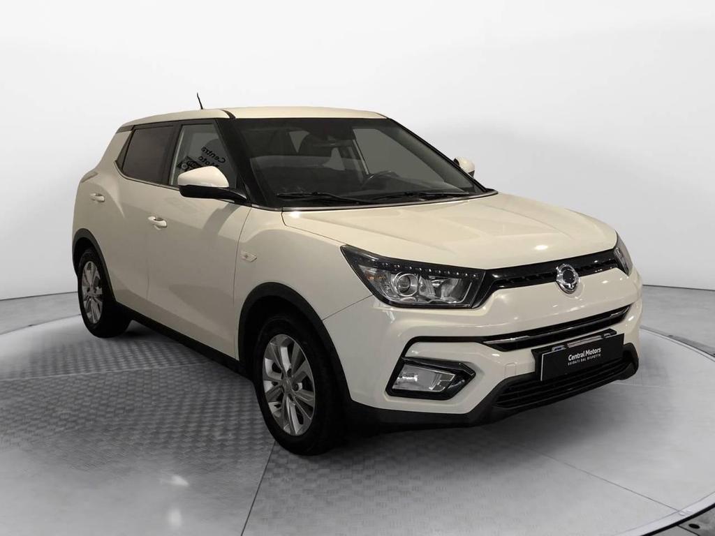 Ssangyong Tivoli 1.6 e-XGi Road 2WD