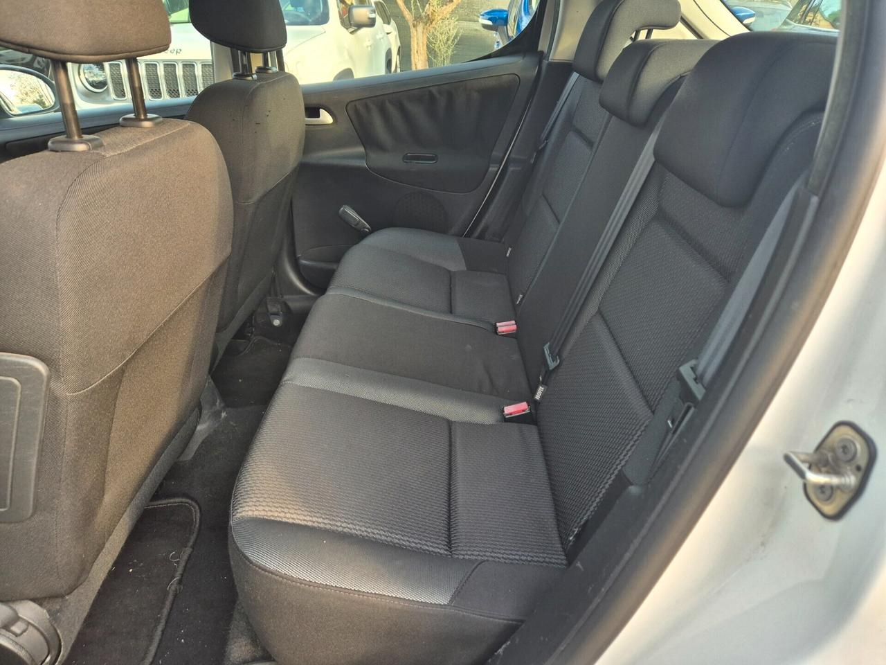 Peugeot 207 1.4 HDi 70CV FAP 5p. X Line