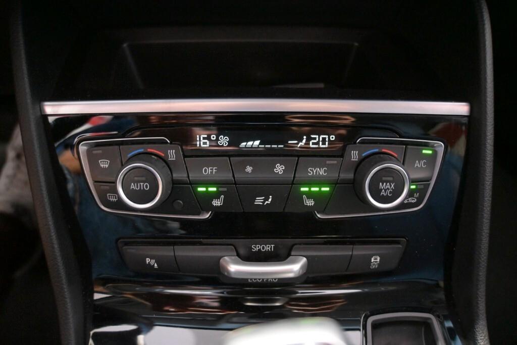 BMW 216D ACTIVE TOURER 116CV STEPTRONIC BUSINESS ADVANTAGE ( FARI LED - PELLE - CRUISE - NAVI - PARK ASSISTANT - TELECAMERA POST. )
