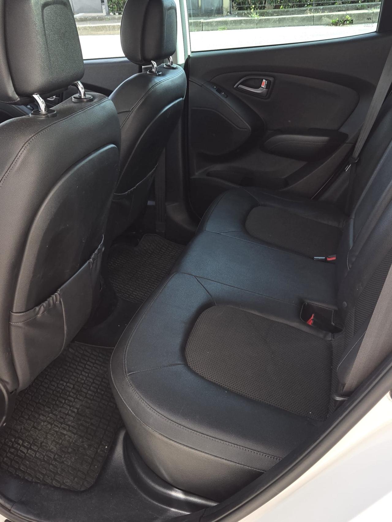 Hyundai iX35 1.7 CRDi 2WD Xpossible