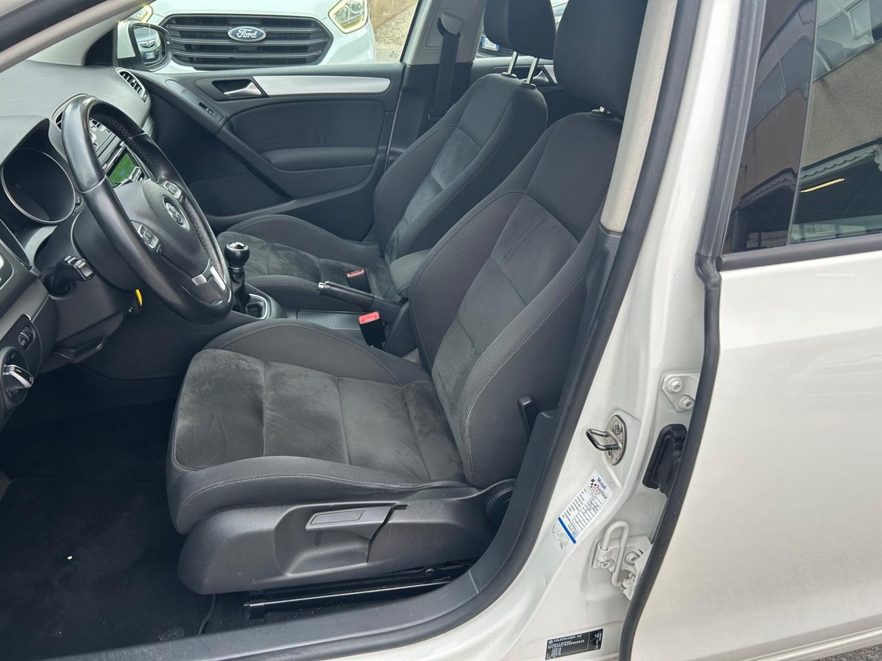 Volkswagen Golf 1.6 TDI DPF 5p. Highline