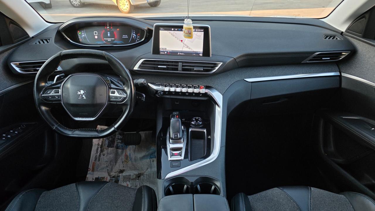 Peugeot 3008 BlueHDi 120 S&S Allure