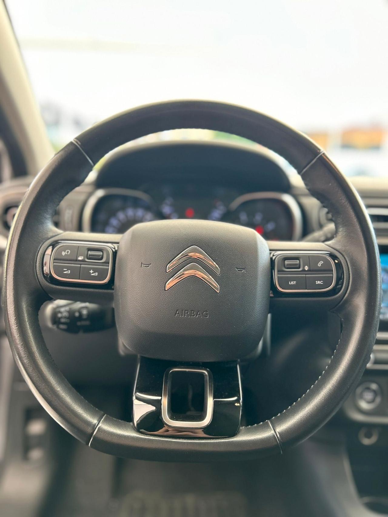 Citroen C3 PureTech 1.2 benzina 83 S&S Shine