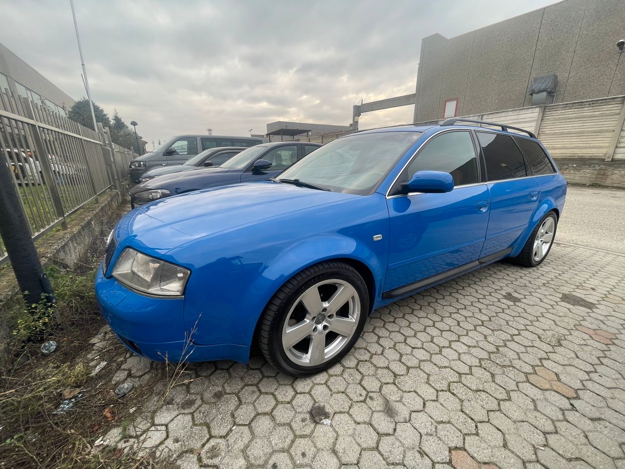 Audi S6 4.2 V8 300cv