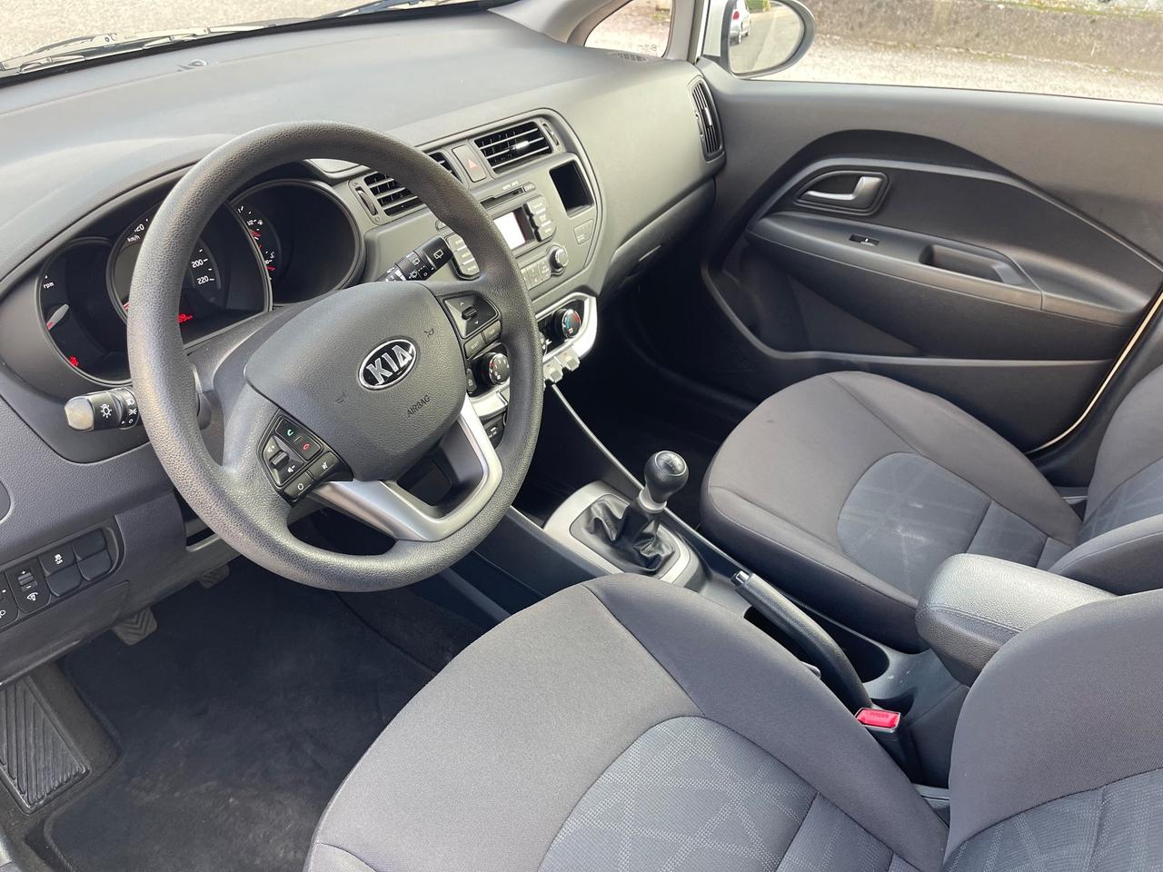 Kia Rio 1.2 Neopatentati