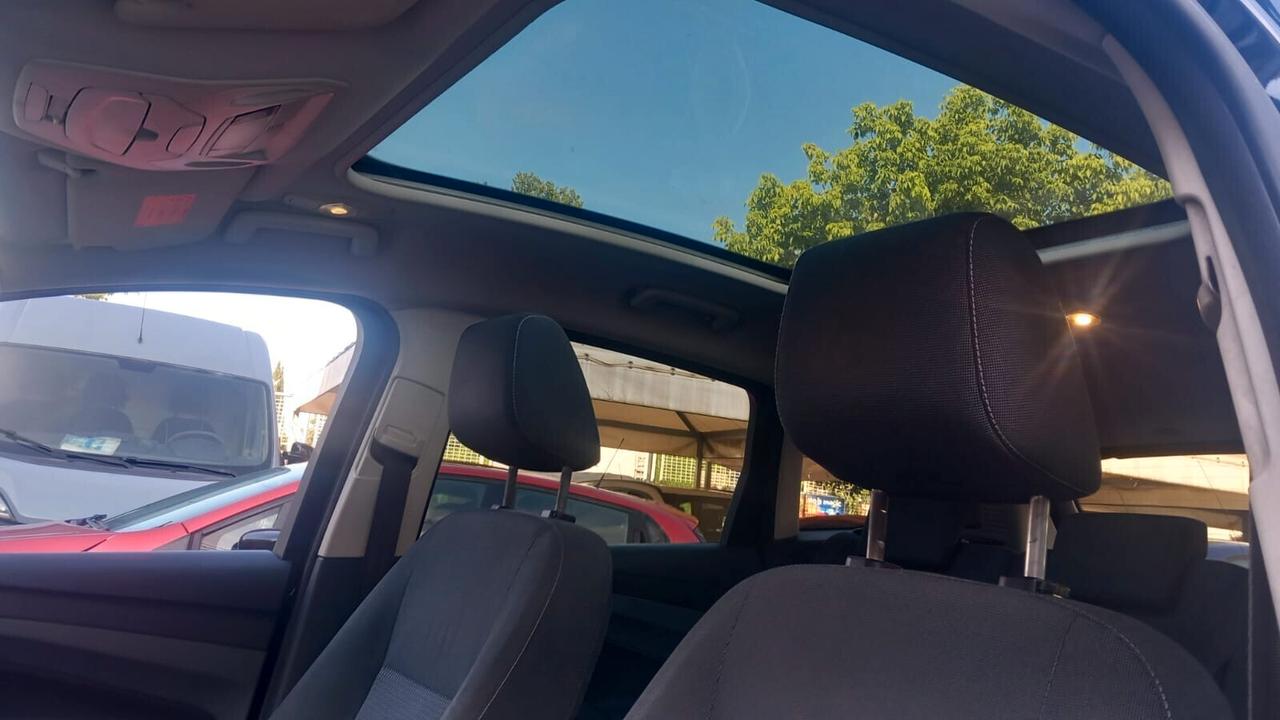 Ford C-Max 1.6 TDCi 115CV Titanium