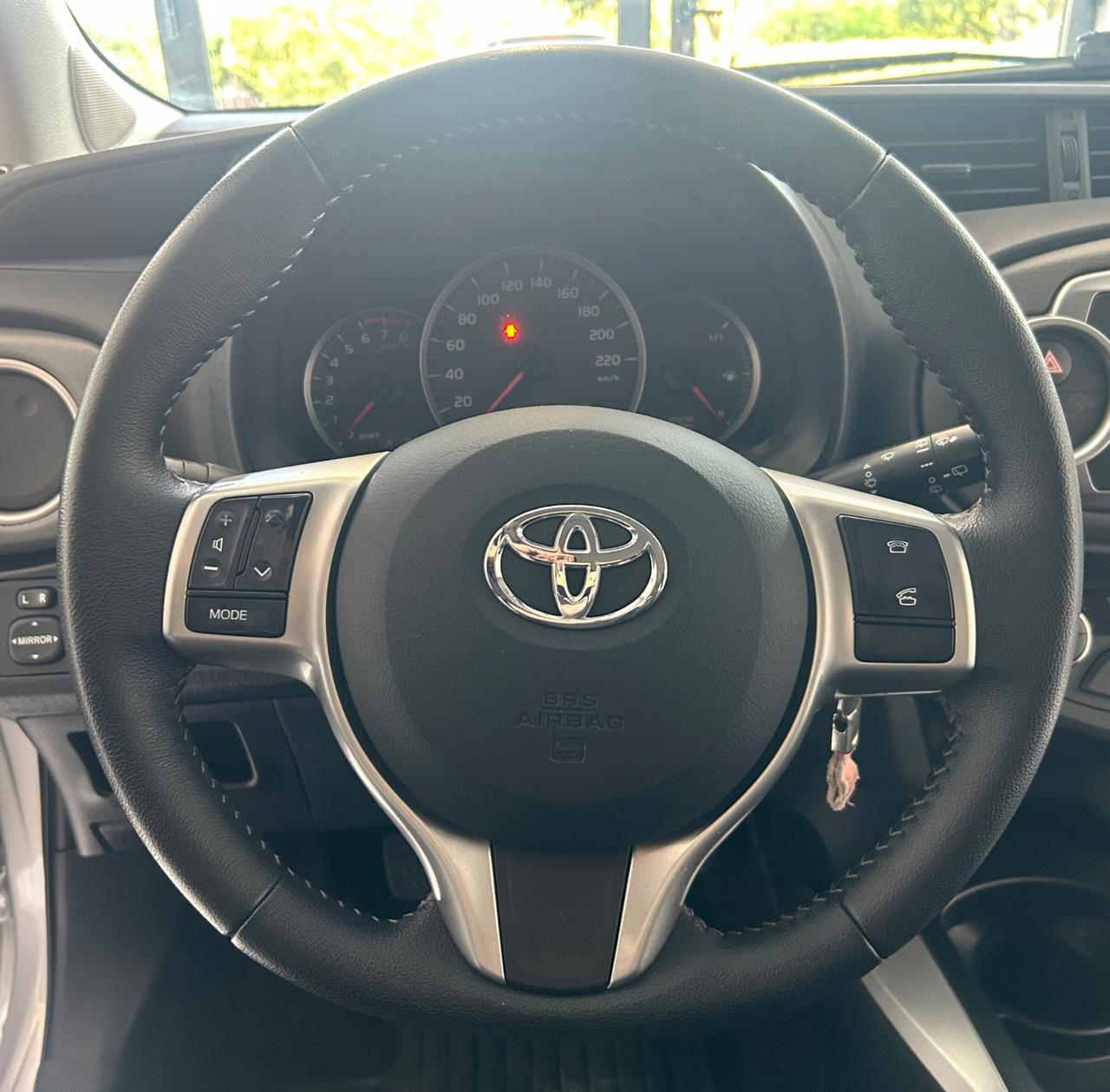 Toyota Yaris 1.0 benzina 51kw