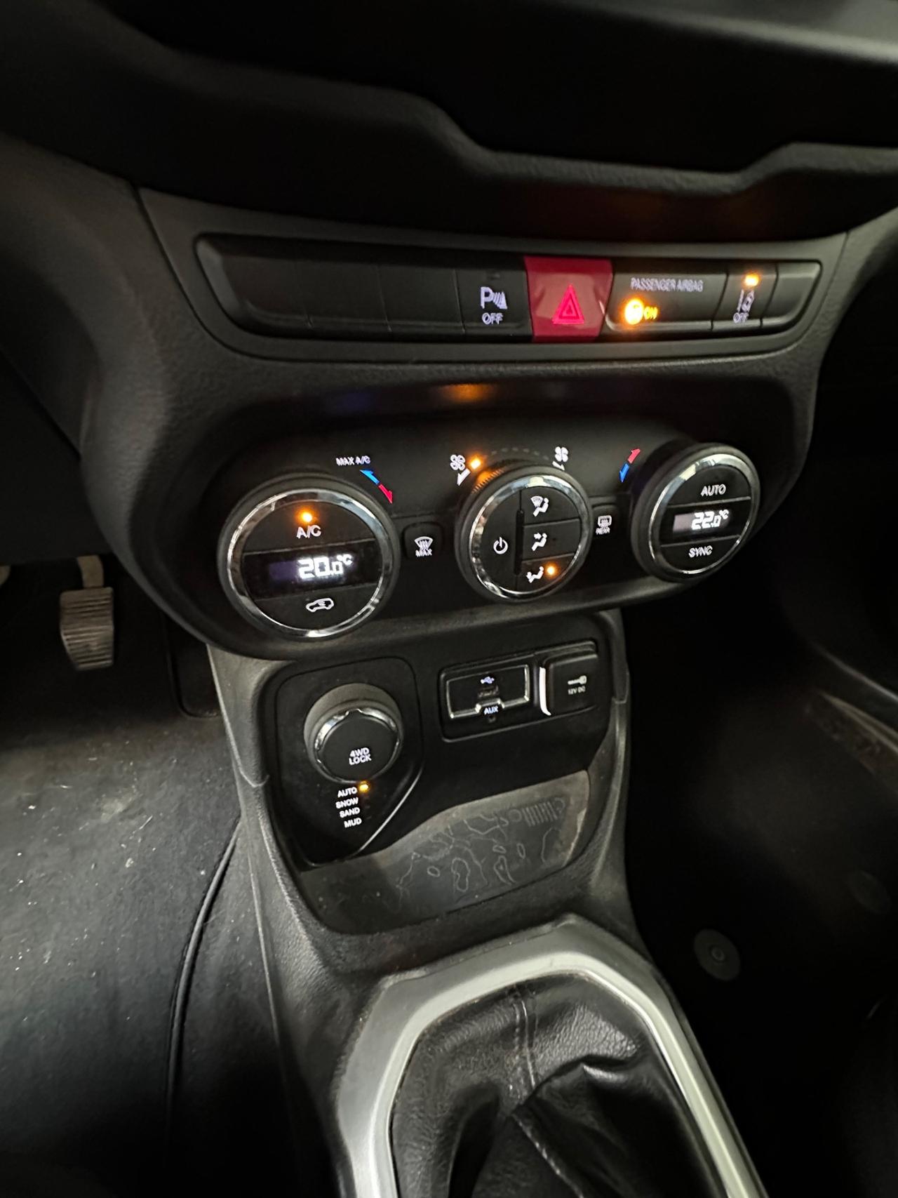 Jeep Renegade 2.0 Mjt 140CV 4WD LIMITED gancio tr