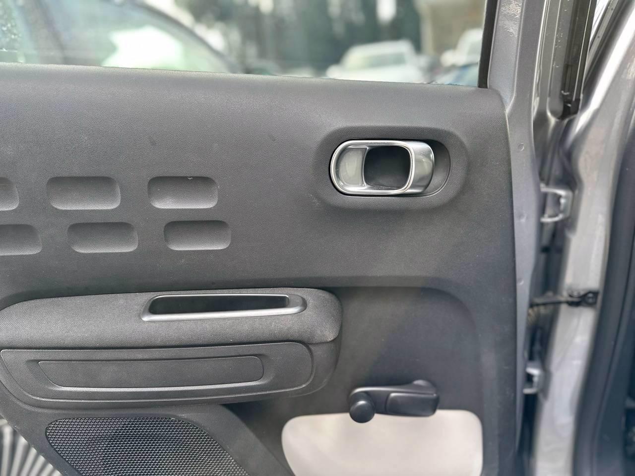 CITROEN C3 III 2017 - C3 1.2 puretech Shine s&s 83cv neopatentati my20