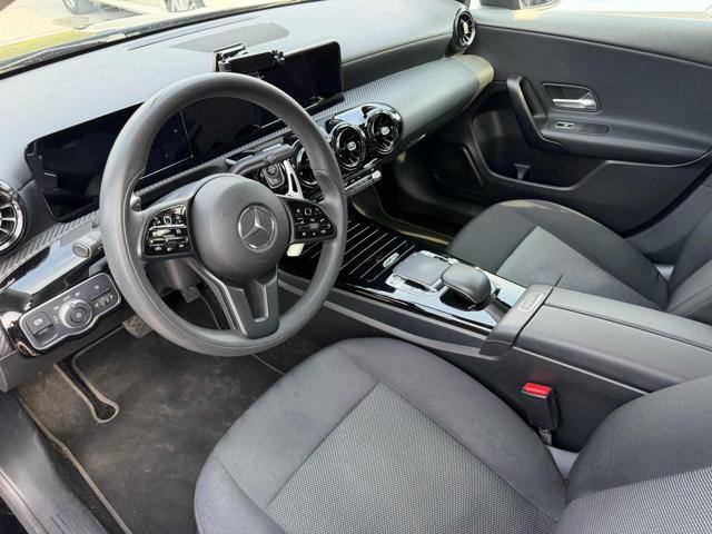 MERCEDES-BENZ A 180 d Automatic Executive