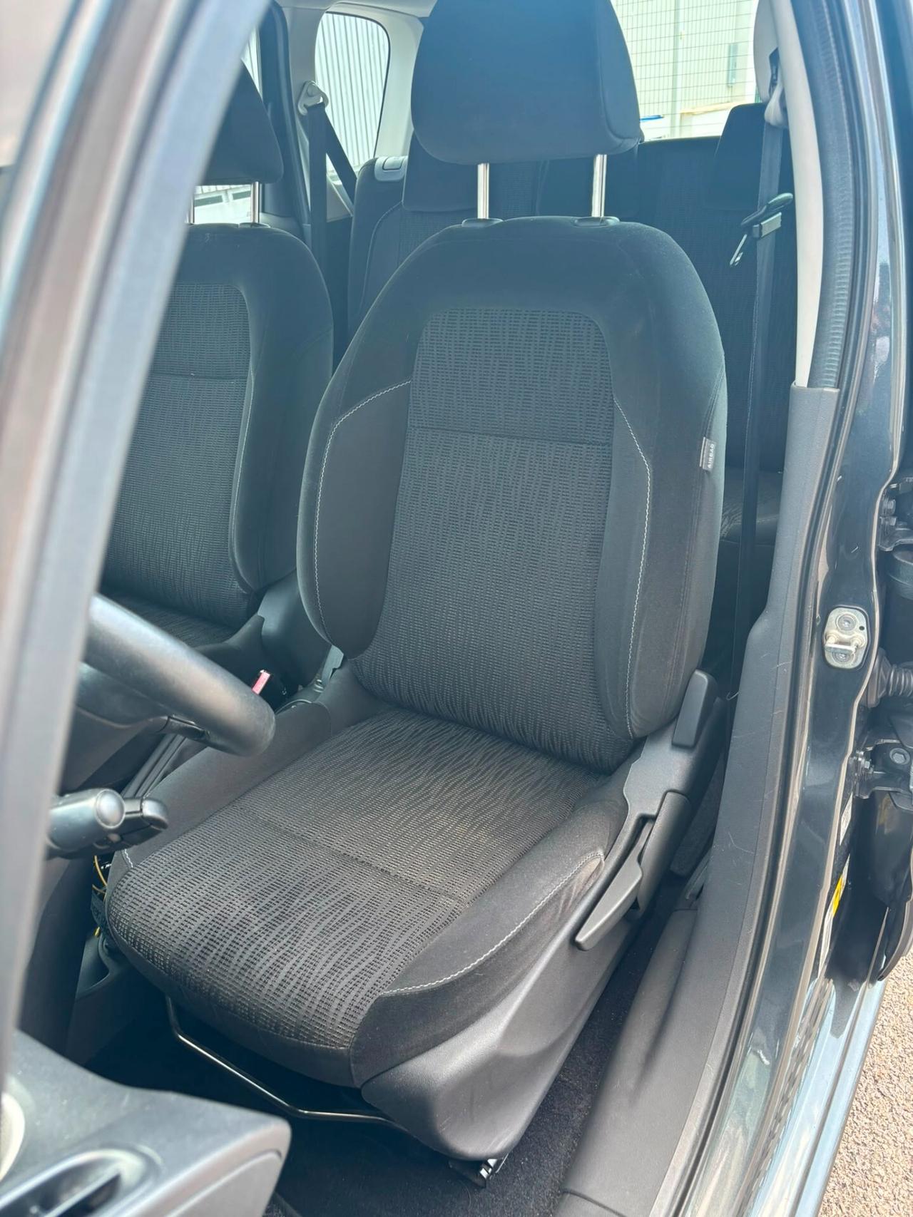 Citroen C3 Picasso 1.6 HDi 90 Exclusive ANNO 2014
