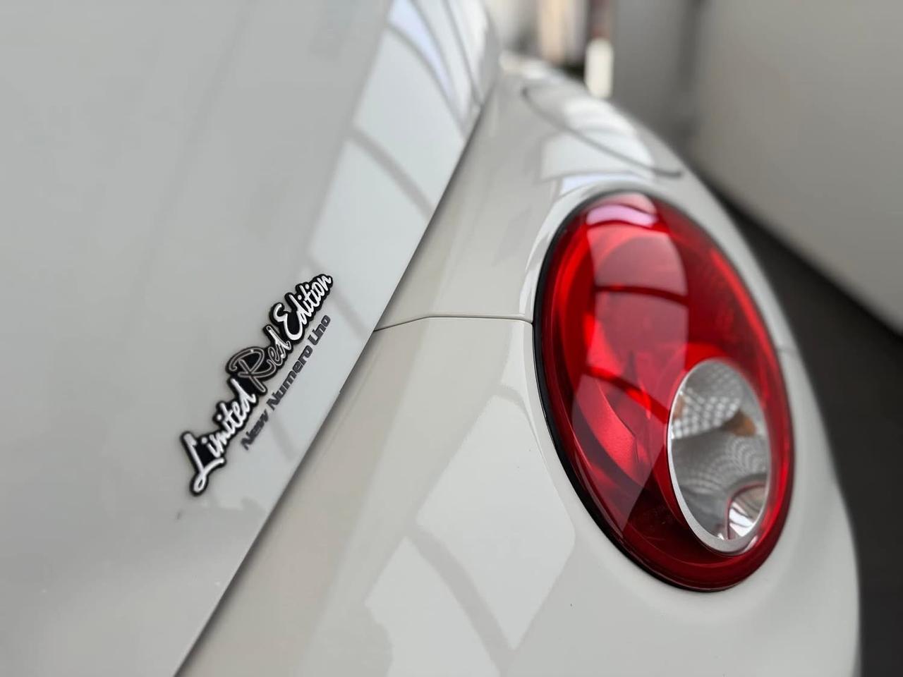 Volkswagen New Beetle Redlimited 1.9 TDI 105cv Cabrio 2010