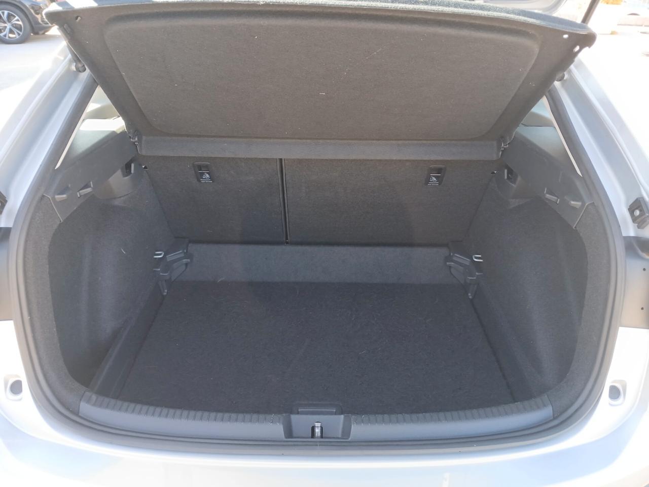 Volkswagen Taigo 1.0 TSI 95 CV LIFE 2022