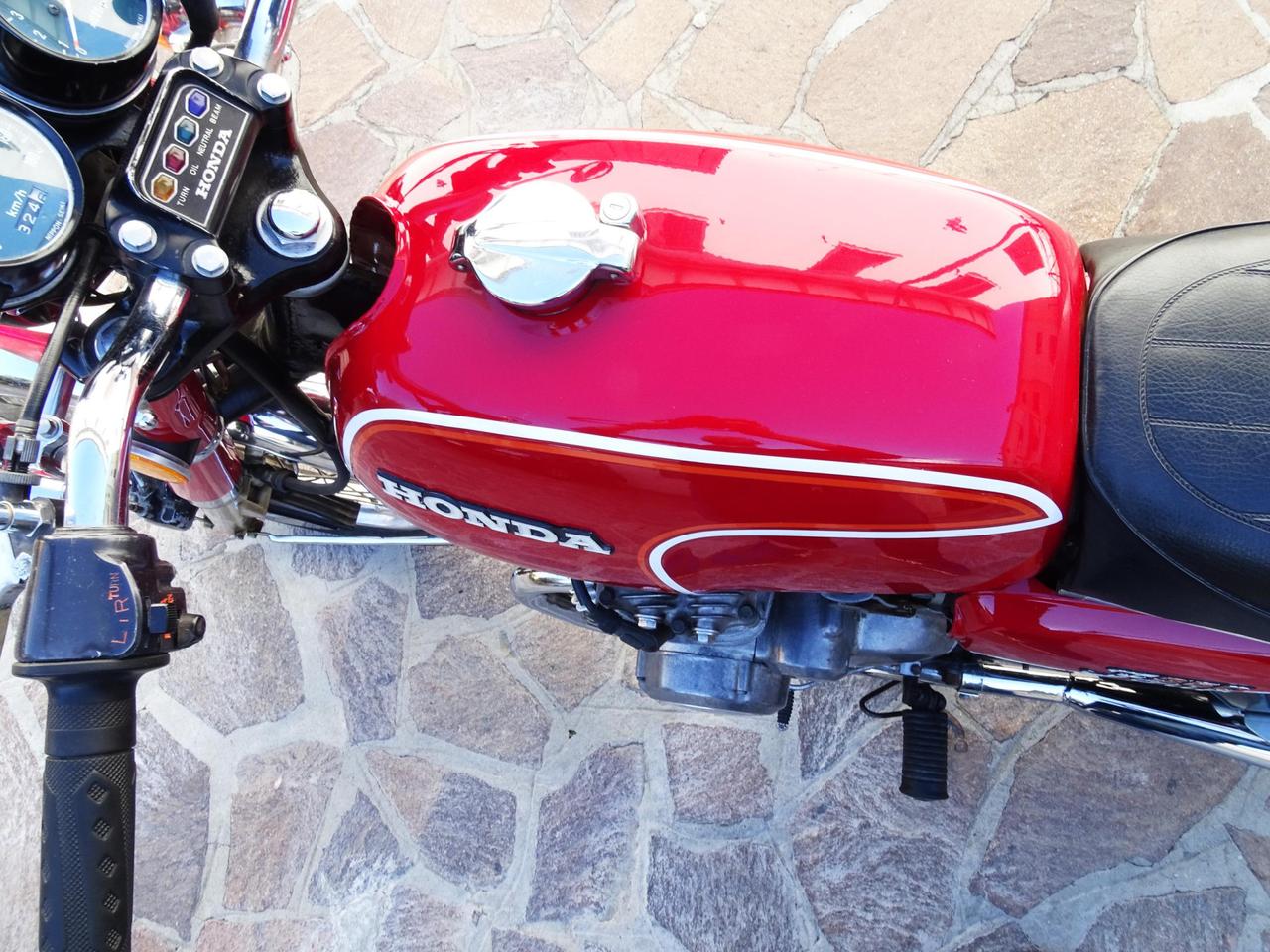 Honda CB 750 four ANNO 1975