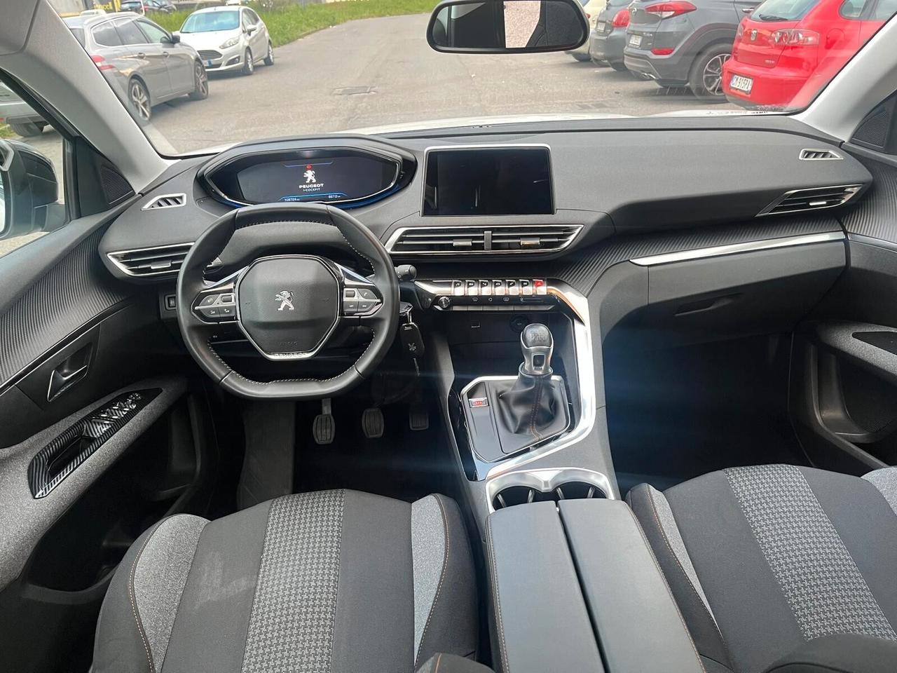 Peugeot 5008 PureTech Turbo 130 S&S Active