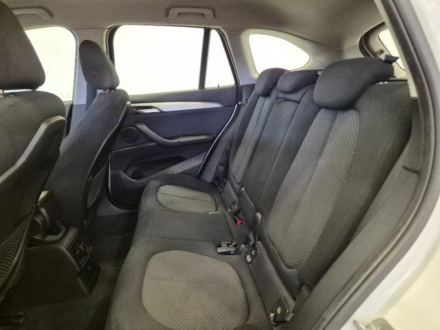 BMW X1 sDrive18d Advantage - Cruise/Lim - Bluetooth