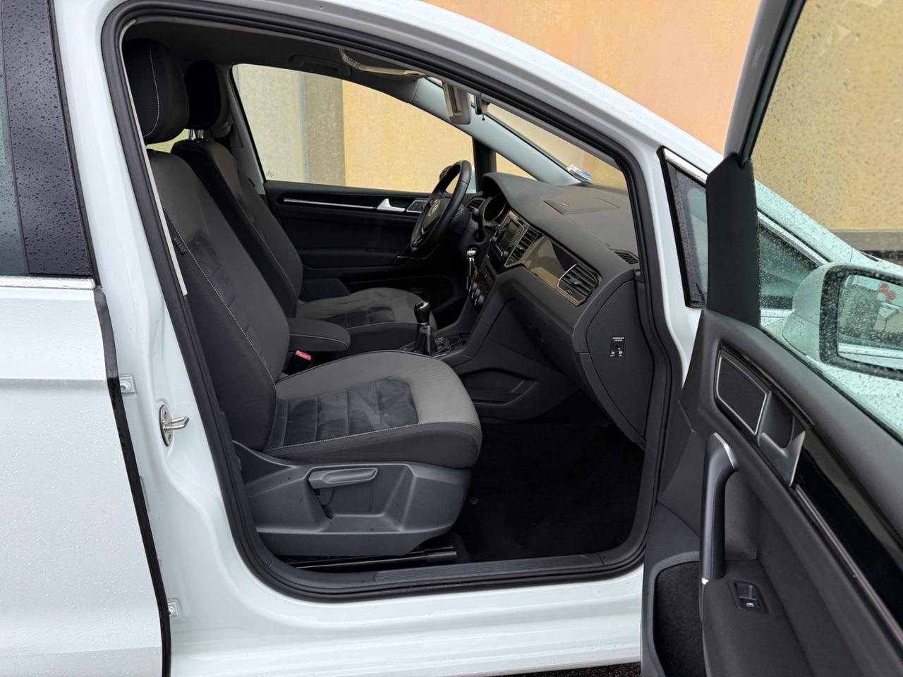 Volkswagen Golf Sportsvan 1.6 TDI 110CV Highline BlueMotion Technology