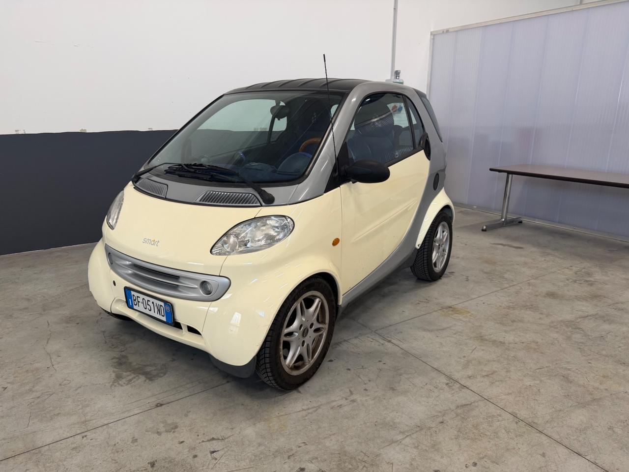 Smart city coupe 600 55cv/40kw